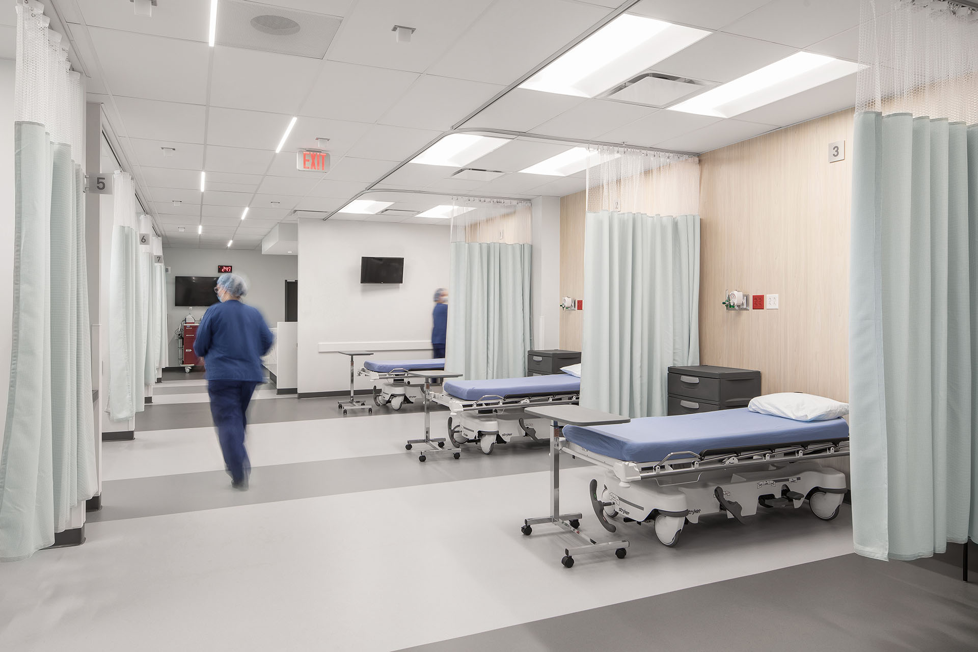 Altro floors and walls installed in a hospital